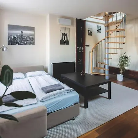 Klotild & Matild Floor In Downtown Appartement *
